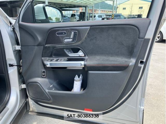 Mercedes Benz GLB-CLASS 2023-03 8315408-8