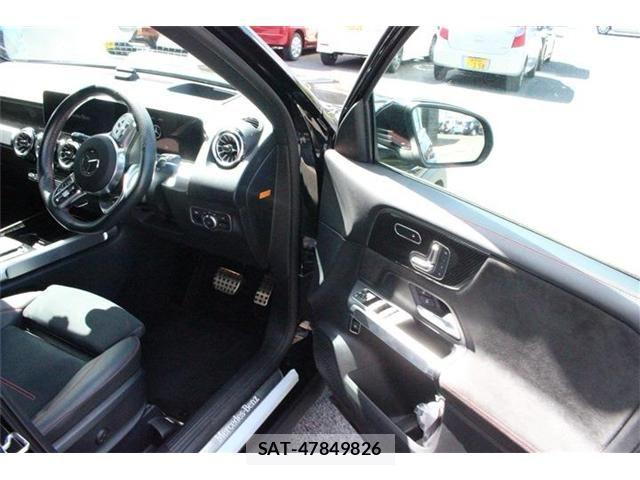 Mercedes Benz GLB-CLASS 2022-11 8354928-19
