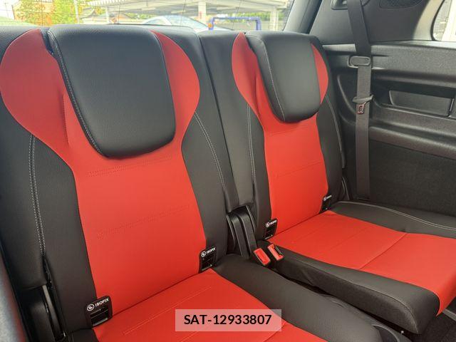 Mercedes Benz GLB-CLASS 2026-07 8366966-17