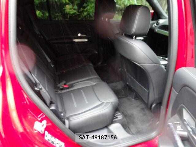 Mercedes Benz GLB-CLASS 2025-10 8438415-12