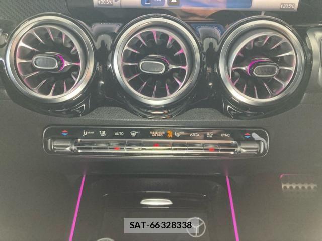 Mercedes Benz GLB-CLASS 2023-12 8438416-21