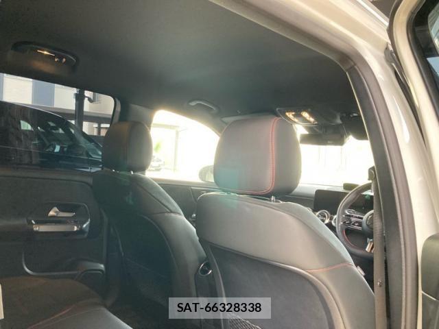 Mercedes Benz GLB-CLASS 2023-12 8438416-25