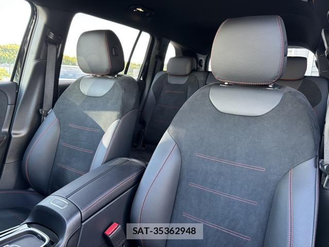 Mercedes Benz GLB-CLASS 2024-08 8525739-3