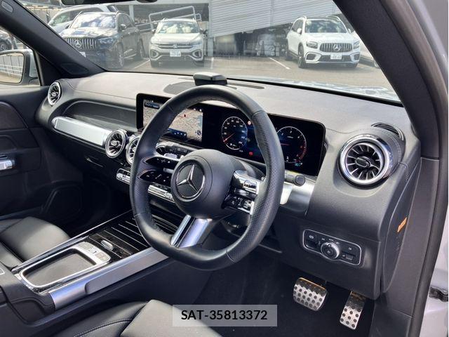 Mercedes Benz GLB-CLASS 2025-11 8627674-1