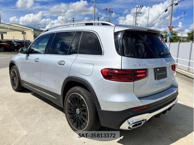 Mercedes Benz GLB-CLASS 2025-11 8627674-2