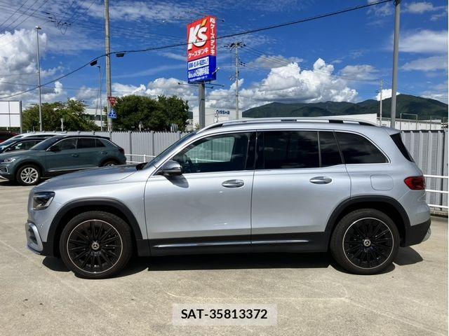 Mercedes Benz GLB-CLASS 2025-11 8627674-4