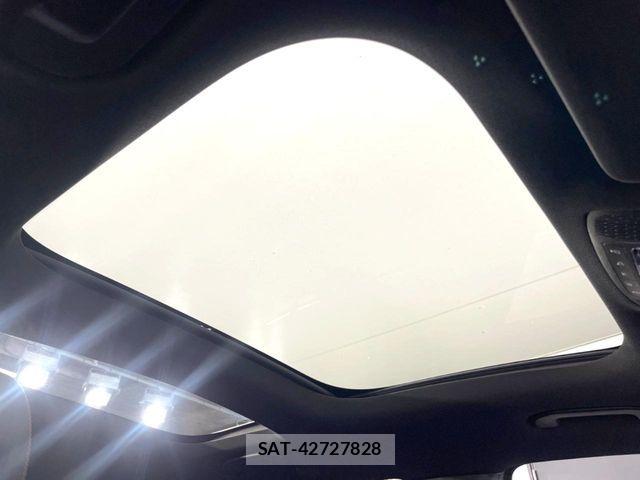 Mercedes Benz GLB-CLASS 2023-12 8627676-3