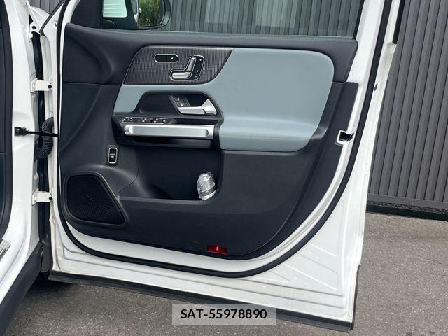 Mercedes Benz GLB-CLASS 2023-04 8660209-22
