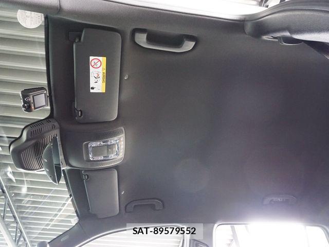 Mercedes Benz GLB-CLASS 2021-03 8660213-19