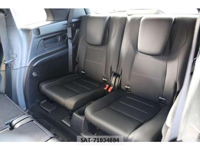 Mercedes Benz GLB-CLASS 2026-08 8743906-16