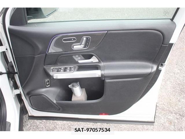 Mercedes Benz GLB-CLASS 2021-03 8743911-17