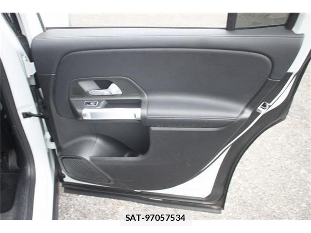Mercedes Benz GLB-CLASS 2021-03 8743911-19