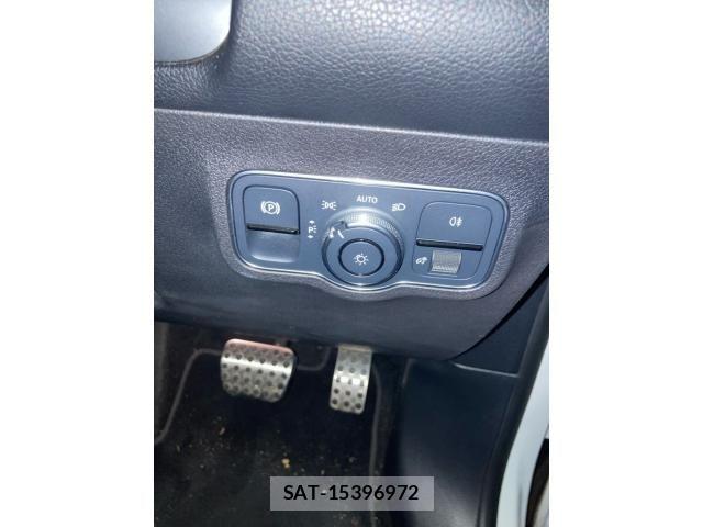 Mercedes Benz GLB-CLASS 2022-08 8743910-14