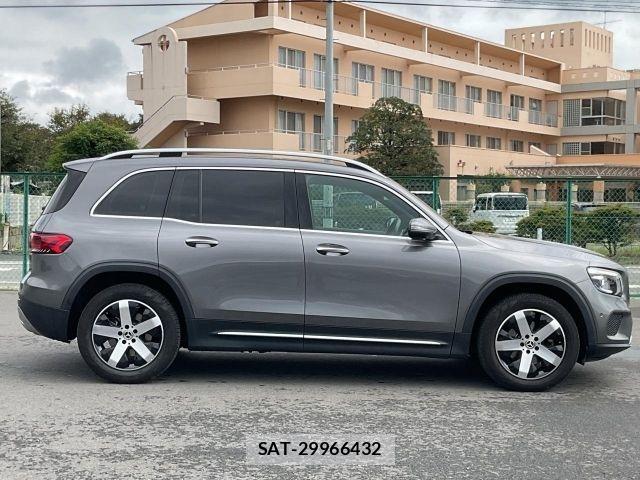 Mercedes Benz GLB-CLASS 2022-07 8743909-16