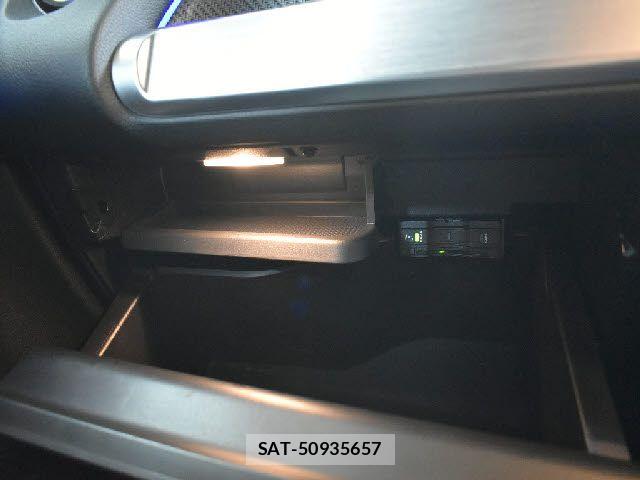Mercedes Benz GLB-CLASS 2020-11 8841008-13