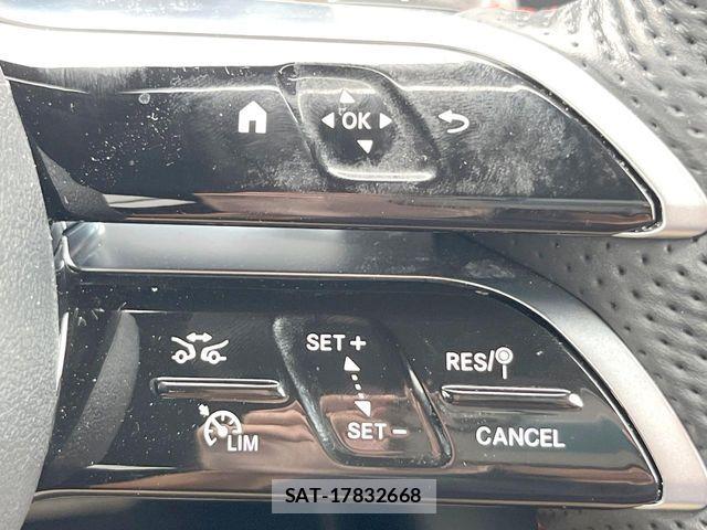 Mercedes Benz GLB-CLASS 2023-12 8848938-7