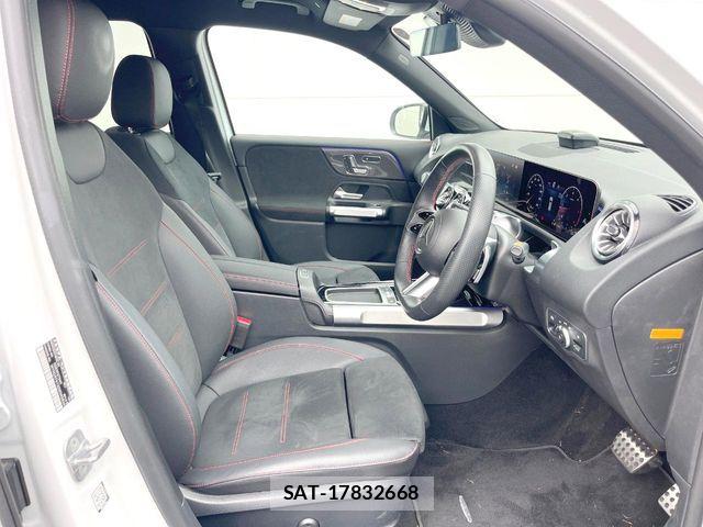 Mercedes Benz GLB-CLASS 2023-12 8848938-8