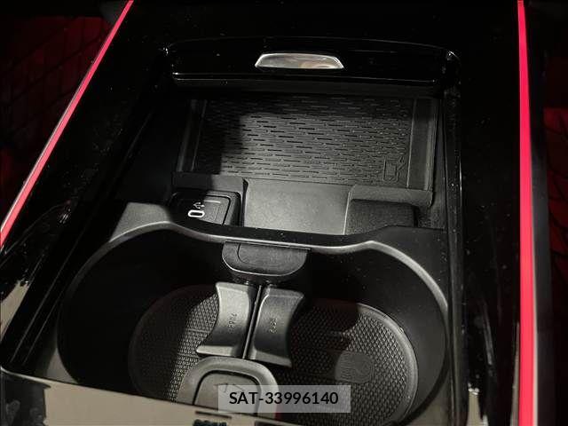 Mercedes Benz GLB-CLASS 2024-06 8849777-21