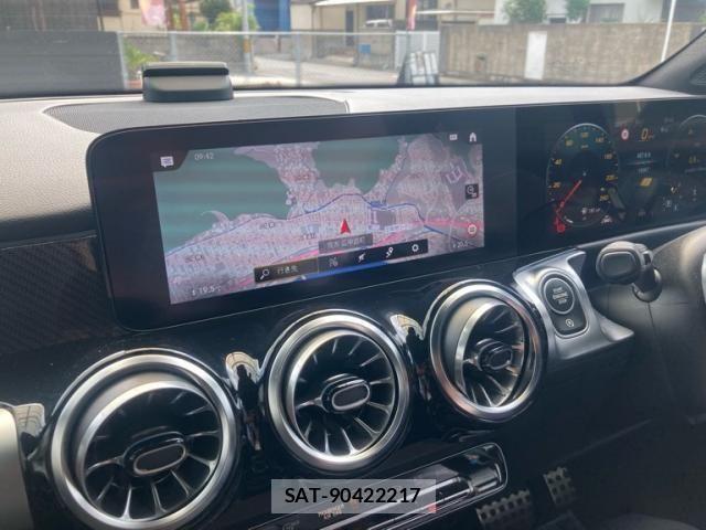 Mercedes Benz GLB-CLASS 2023-04 8880742-16
