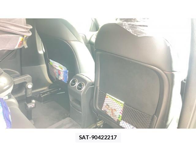 Mercedes Benz GLB-CLASS 2023-04 8880742-25
