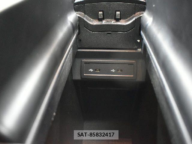 Mercedes Benz GLB-CLASS 2022-12 8880744-14