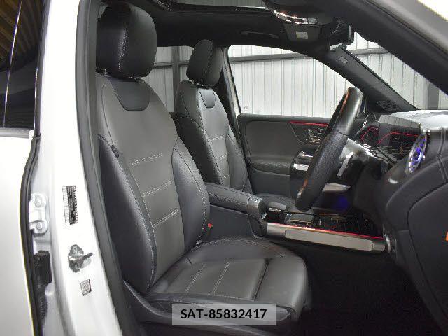 Mercedes Benz GLB-CLASS 2022-12 8880744-8