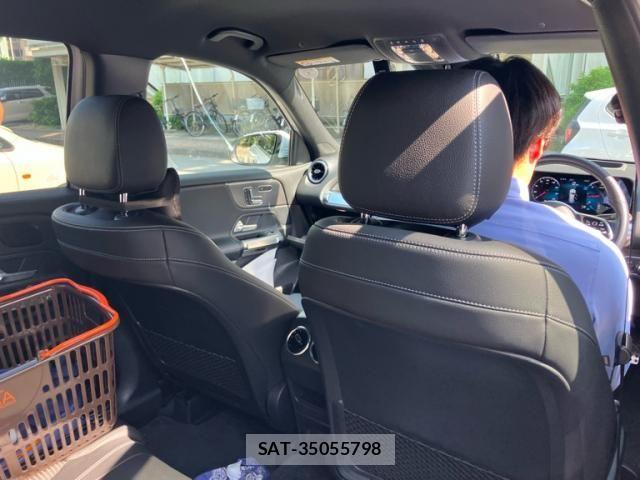 Mercedes Benz GLB-CLASS 2021-06 8880747-15