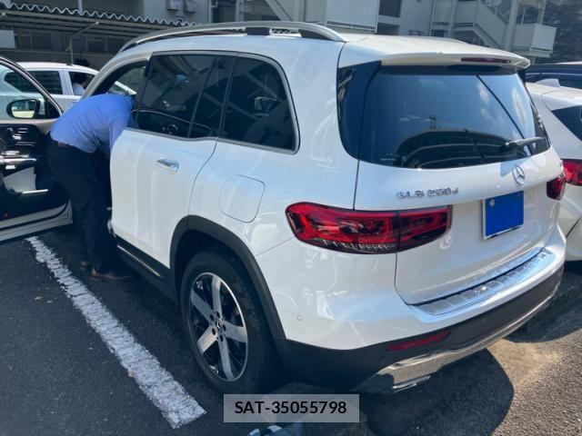 Mercedes Benz GLB-CLASS 2021-06 8880747-5