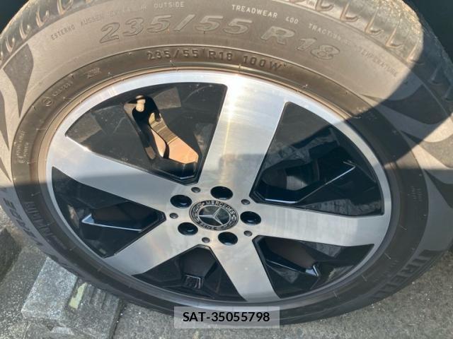 Mercedes Benz GLB-CLASS 2021-06 8880747-8