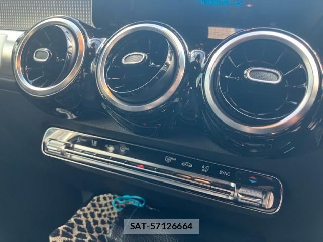 Mercedes Benz GLB-CLASS 2020-07 8880748-21