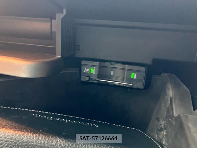Mercedes Benz GLB-CLASS 2020-07 8880748-27