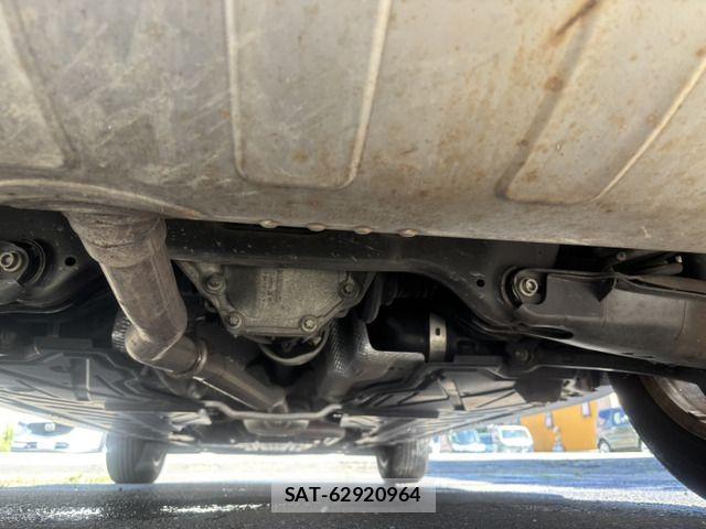Mercedes Benz GLC-CLASS 2016-08 1292431-3