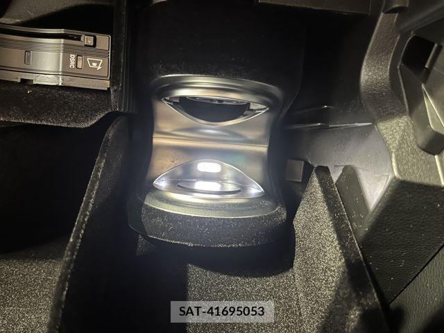 Mercedes Benz GLC-CLASS 2016-04 2350765-16