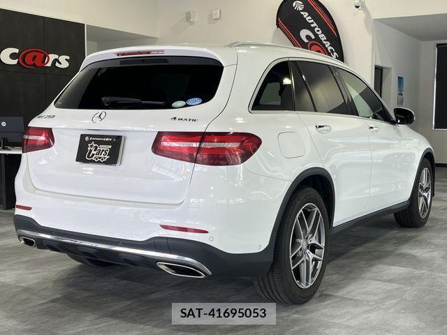 Mercedes Benz GLC-CLASS 2016-04 2350765-4