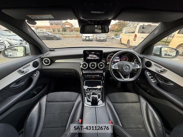Mercedes Benz GLC-CLASS 2016-05 3772004-11