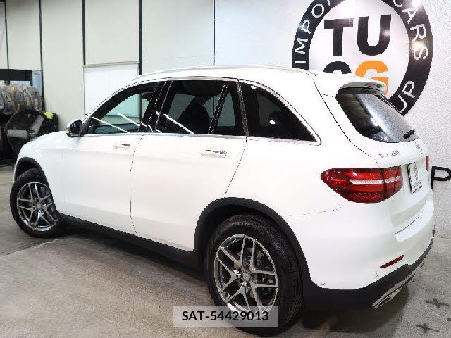Mercedes Benz GLC-CLASS 2016-03 5871908-12