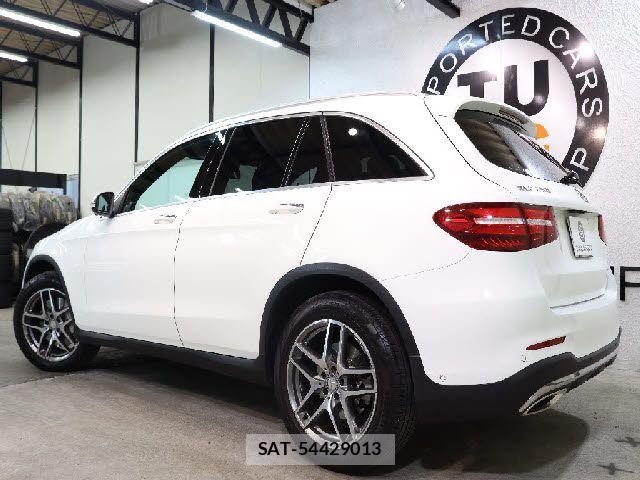 Mercedes Benz GLC-CLASS 2016-03 5871908-2