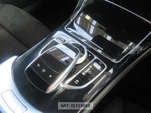 Mercedes Benz GLC-CLASS 2016-01 6012923-15