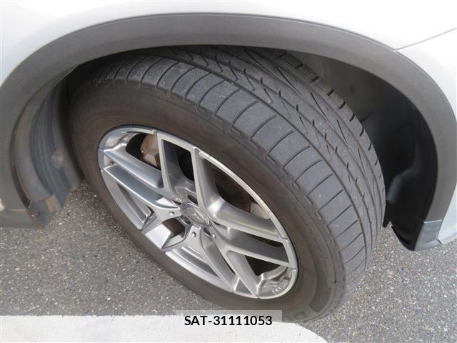 Mercedes Benz GLC-CLASS 2016-01 6012923-6