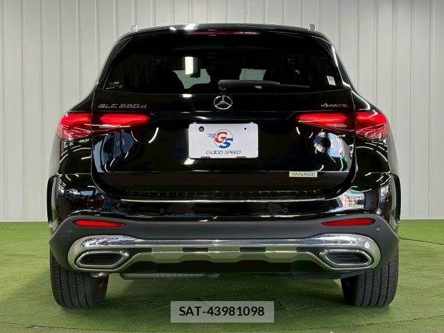 Mercedes Benz GLC-CLASS 2023-06 6012896-13