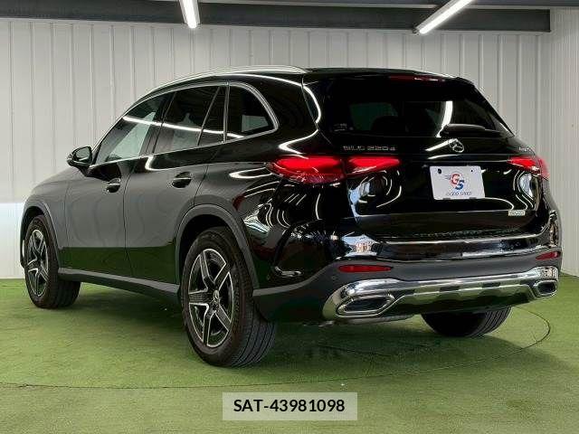 Mercedes Benz GLC-CLASS 2023-06 6012896-16