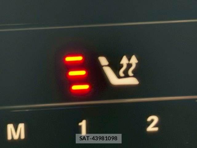 Mercedes Benz GLC-CLASS 2023-06 6012896-8