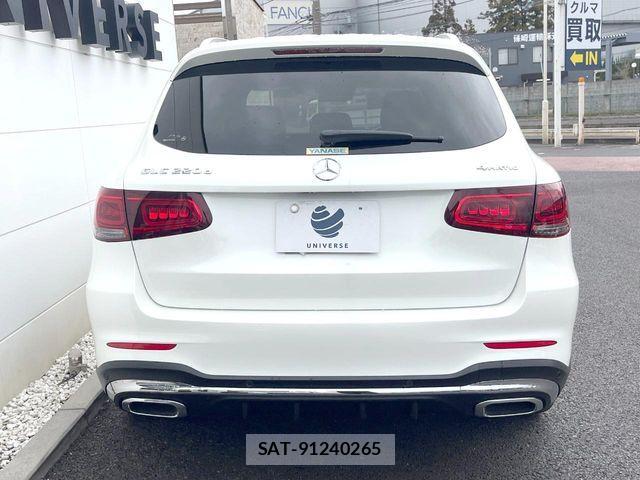 Mercedes Benz GLC-CLASS 2021-12 6012899-15