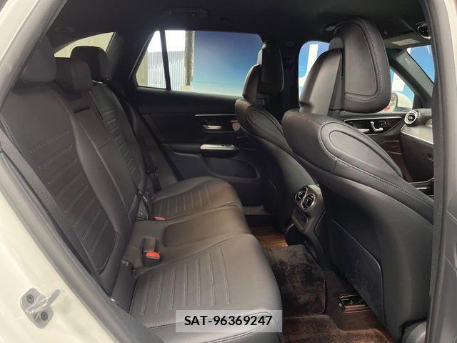 Mercedes Benz GLC-CLASS 2023-06 6672463-9