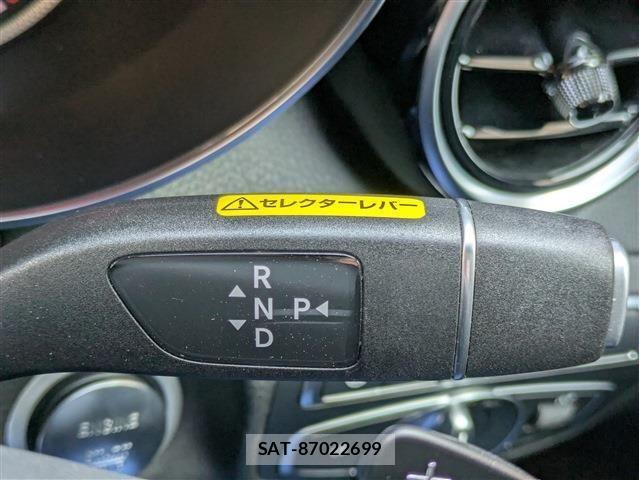 Mercedes Benz GLC-CLASS 2017-03 6676847-14