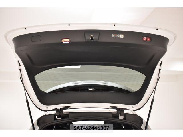 Mercedes Benz GLC-CLASS 2024-05 6716646-19