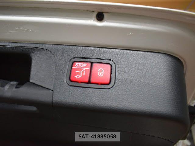 Mercedes Benz GLC-CLASS 2017-09 7059515-20