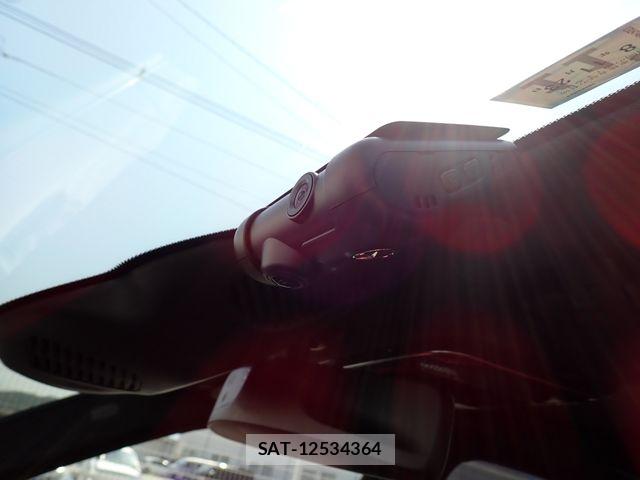 Mercedes Benz GLC-CLASS 2023-11 7221677-15