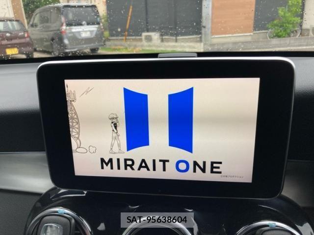 Mercedes Benz GLC-CLASS 2019-04 7358738-9