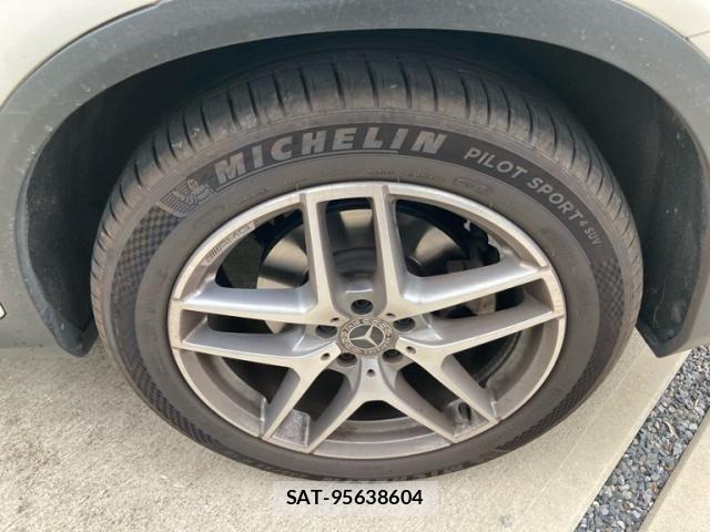 Mercedes Benz GLC-CLASS 2019-04 7358738-4